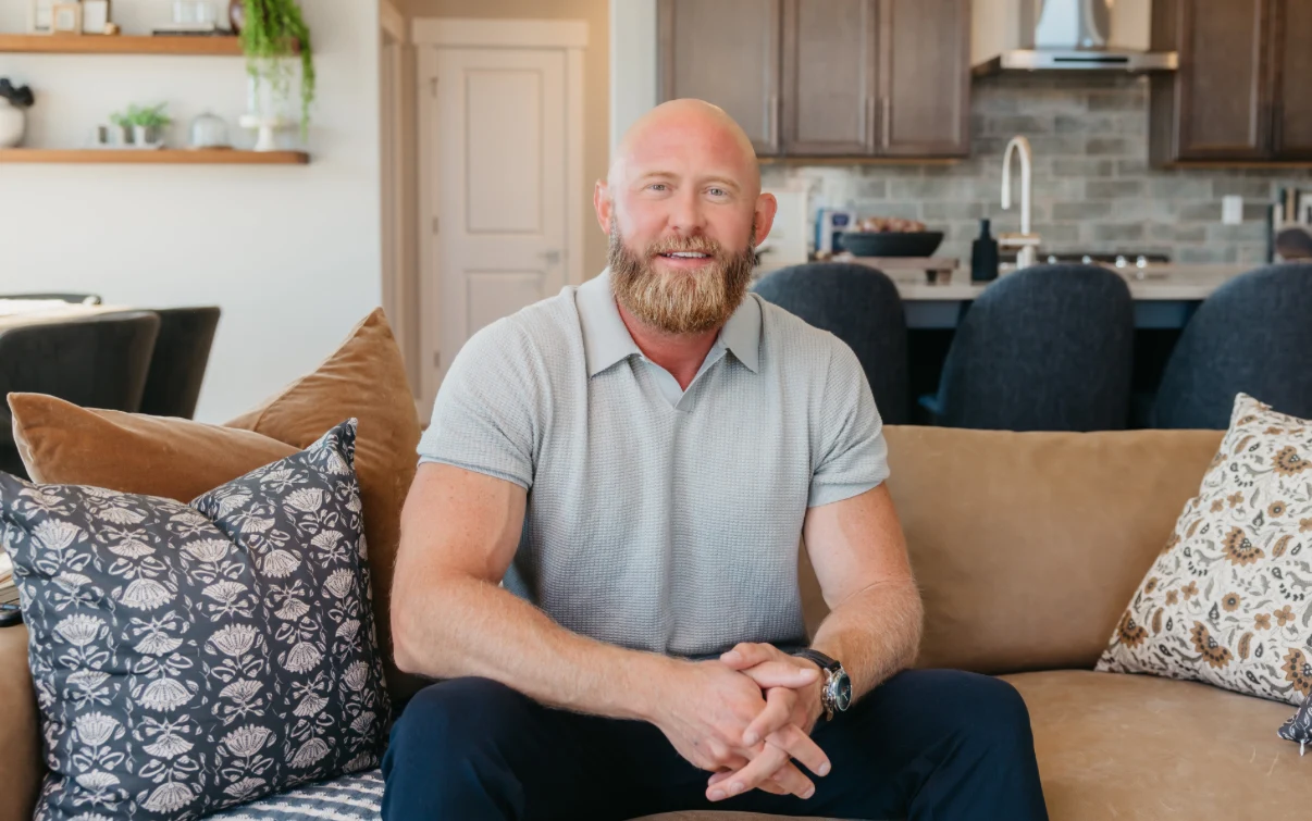 Donivan Norton, mortgage and commercial financing advisor
